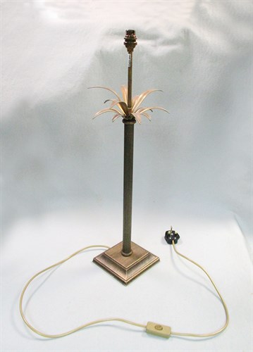 Lot 75 - A Jim Lawrence 'Regency' table lamp