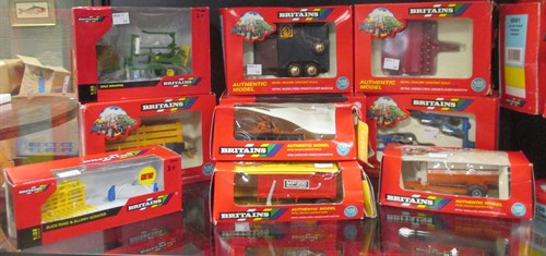Lot 37 - Britains; 9562 Rice Double Horsebox without...