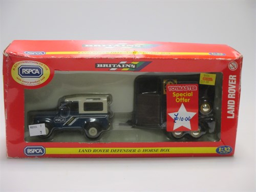 Lot 56 - Britains; a 9532 Round Bailer, boxed, a 9562...