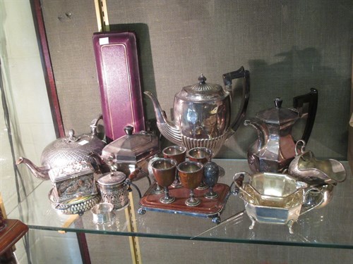 Lot 235 - A collection of silver plated ware including a...