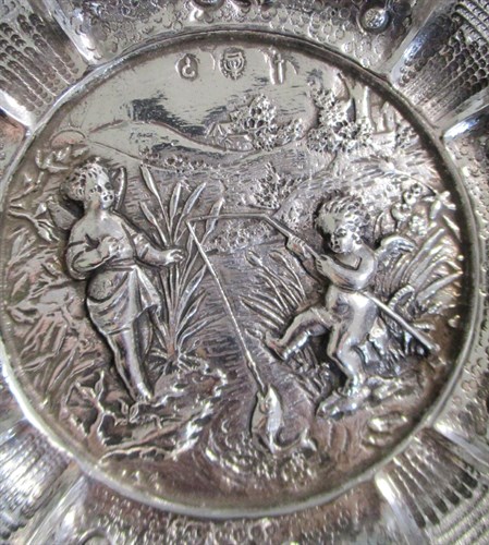 Lot 18 - A Victorian silver two handled tastevin