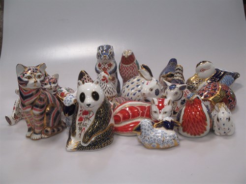 Lot 82 - Twenty two Royal Crown Derby porcelain animal...