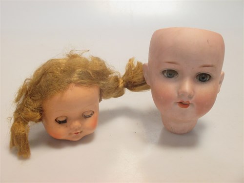 Lot 67 - Various early 20th century doll parts to...