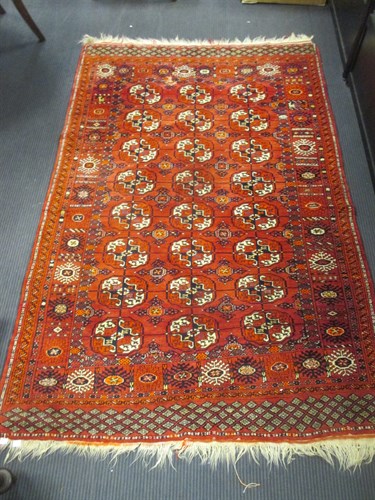 Lot 461 - A Tekke Turkman rug, 195 x 125cm