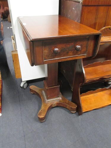 Lot 435 - A William IV mahogany drop flap work table