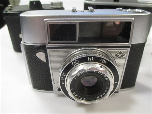 Lot 103 - An Exacta Jhagee SLR camera with case, a G B...