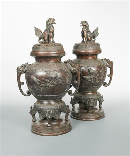 Lot 189 - A pair of Japanese bronze vases with covers, late Meiji period