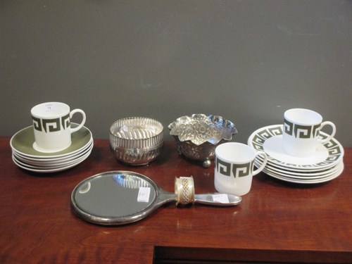 Lot 71 - A Susie Cooper teaset, a quantity of Shelley...