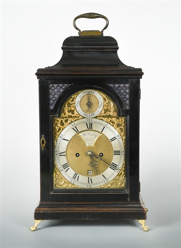 Lot 301 - A George III ebonised case bracket clock, Thomas Wagstaffe London