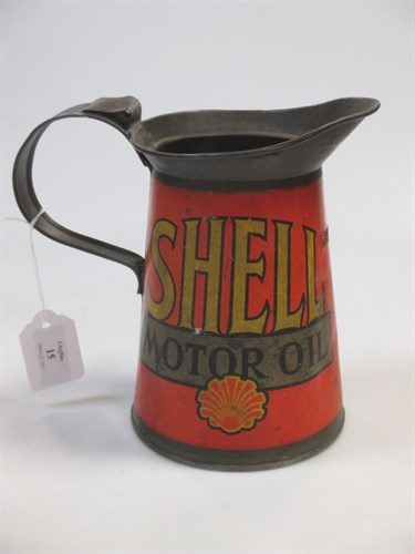Lot 15 - A 'Shell' motor oil, oil can 16cm high