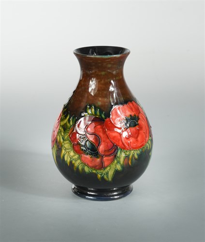 Lot 35 - A Moorcroft Anemone pattern flambé vase