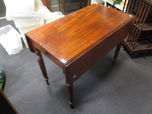 Lot 352 - A 19th century mahogany Pembroke table on...