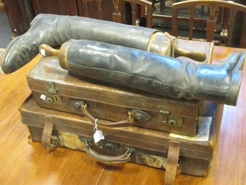 Lot 85 - Two leather cases, and a pair of vintage...