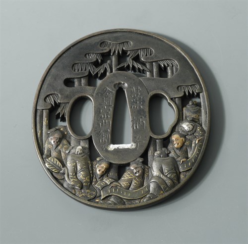 Lot 172 - A fine signed Soten school shakudo tsuba, Edo period