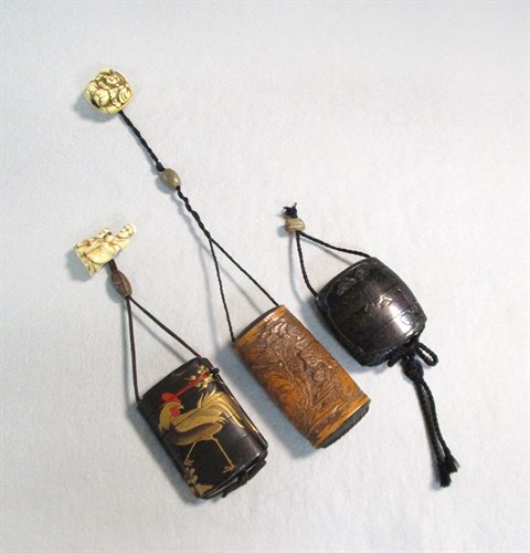 Lot 190 - A group of three inro, Edo period (19th century)