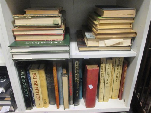 Lot 403 - Books, mainly British Pottery references,...