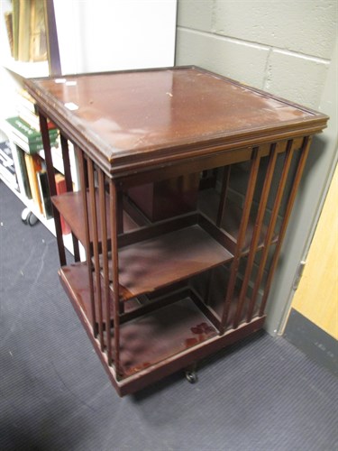 Lot 355 - An Edwardian mahogany revolving bookcase, 82 x...