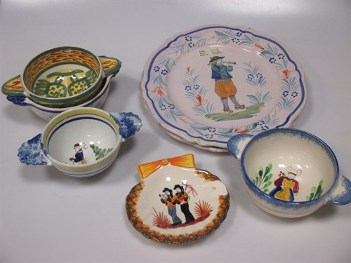 Lot 30 - A collection of Quimper pottery