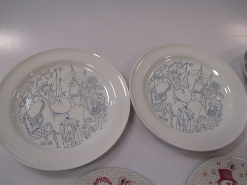 Lot 67 - Eric Ravilious 'travel pattern' teacup and...