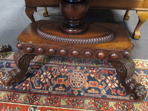 Lot 460 - A William IV mahogany sofa table 75 x 148 x...