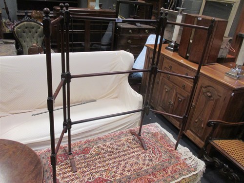 Lot 443 - A 19th century mahogany towel rail