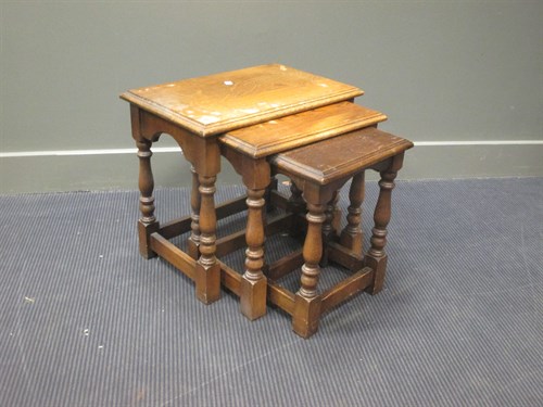 Lot 406 - Small oak nest of tables and a small...