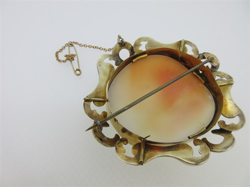 Lot 263 - A shell cameo depicting Apollo driving a quadriga and bringing the dawn