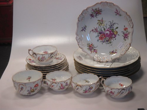 Lot 48 - A Dresden porcelain part tea service and 6...