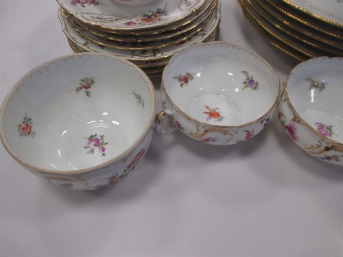 Lot 48 - A Dresden porcelain part tea service and 6...
