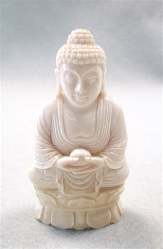 Lot 179 - An ivory sculpture of a buddha, Republic period