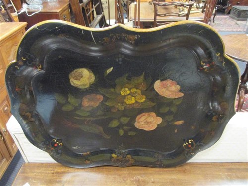 Lot 126 - A papier mache tray