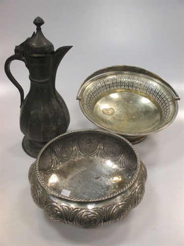 Lot 292 - A 900 standard bowl on 3 feet, Indian...
