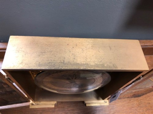 Lot 101 - Leroy & Fils, Paris, 'Just', an Art Deco gilt metal mantel timepiece