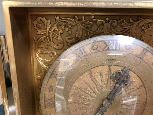 Lot 101 - Leroy & Fils, Paris, 'Just', an Art Deco gilt metal mantel timepiece