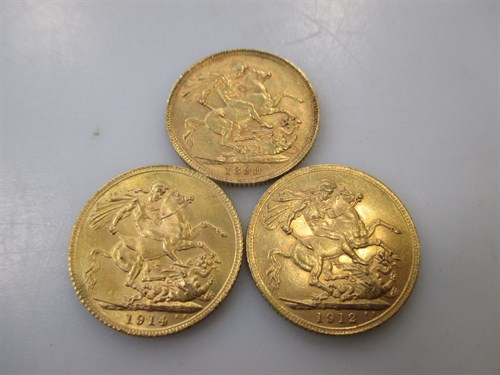 Lot 202 - Three gold sovereigns, 1899, 1912 and 1914 (3)