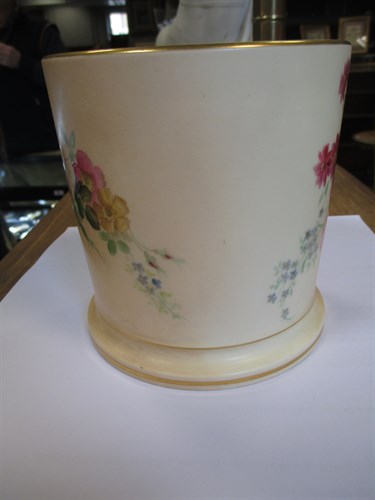Lot 9 - A Royal Worcester blush ivory tobacco jar and...