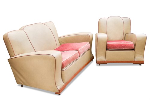 Lot 426 - An Art Deco three-piece suite