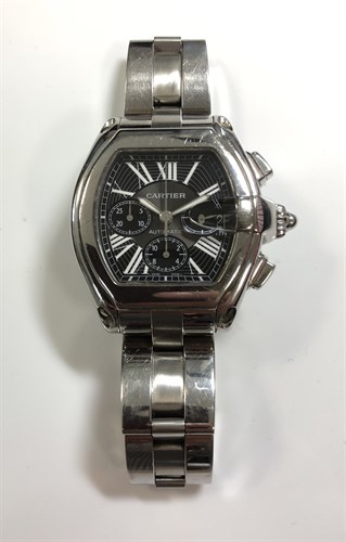 Lot 279 - Cartier - A gentleman's stainless steel 'Roadster' chronograph wristwatch