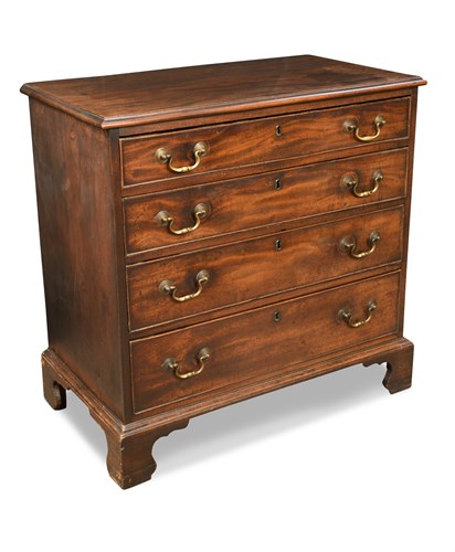 Lot 599 - A George III mahogany chest of drawers
