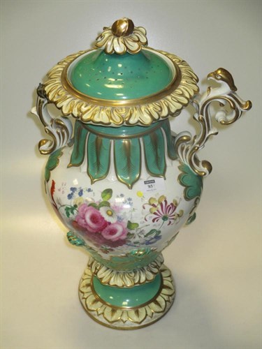 Lot 85 - English pot pourri