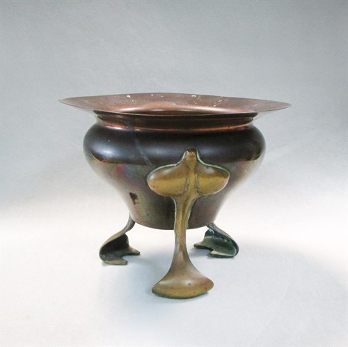 Lot 91 - An Art Nouveau copper and brass bowl or jardiniere by William Soutter & Sons, Birmingham