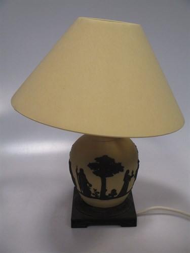 Lot 430 - A Wedgwood lamp, the lemon ground body...