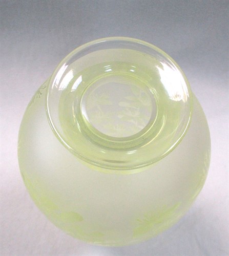 Lot 23 - Amanda Louden, (Australian, 20th/21st century), a handblown and sandblasted glass vase