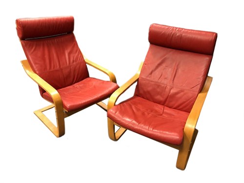 Lot 164 - A pair of formed laminate bentwood cantilever lounge chairs