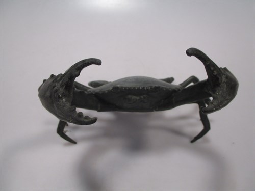 Lot 113 - A bronze model of a crab