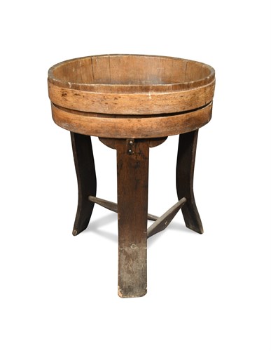 Lot 528 - A late 18th/ early 19th century circular coopered oak bin with beech bands