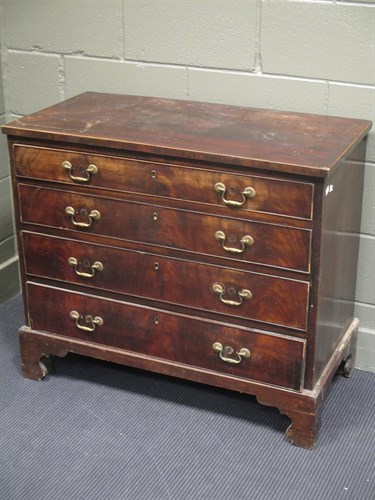 Lot 464 - A George III mahogany chest of four graduated...
