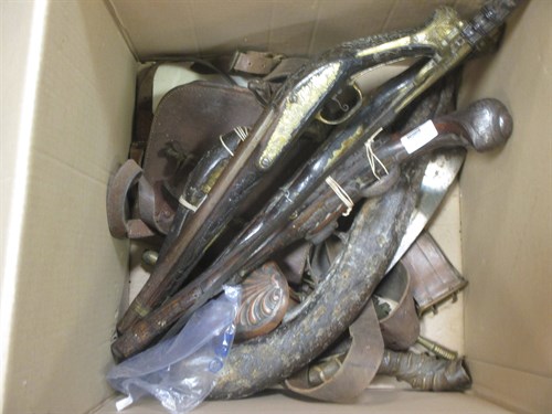 Lot 128A - A flintlock pistol, 48cms, and a collection of...
