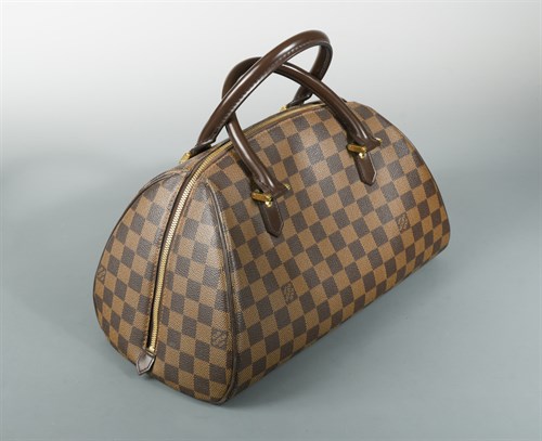 Lot 80 - Louis Vuitton, a Ribera MM ladies handbag