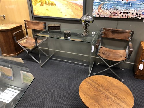 Lot 433 - A suite of 1960s-1970s chrome and perspex furniture